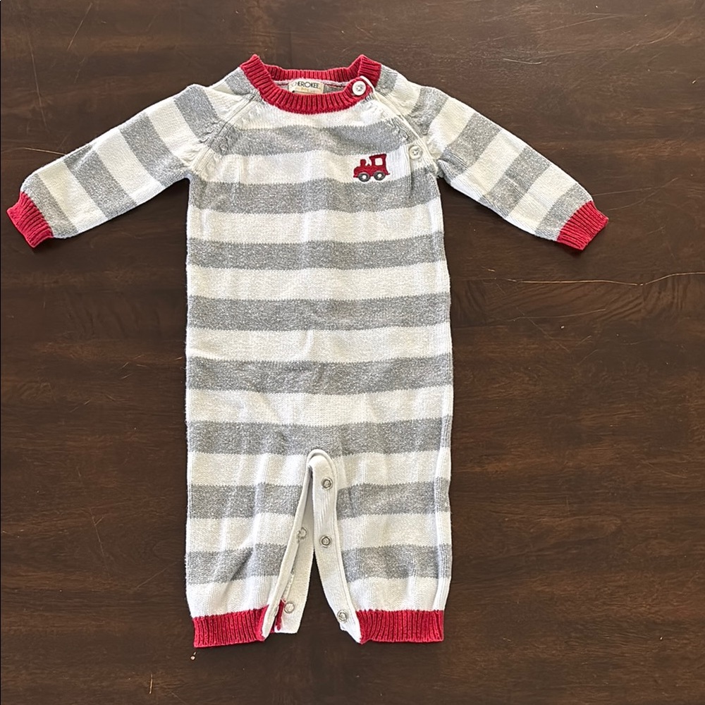 Cherokee Gray and Red Striped Footies